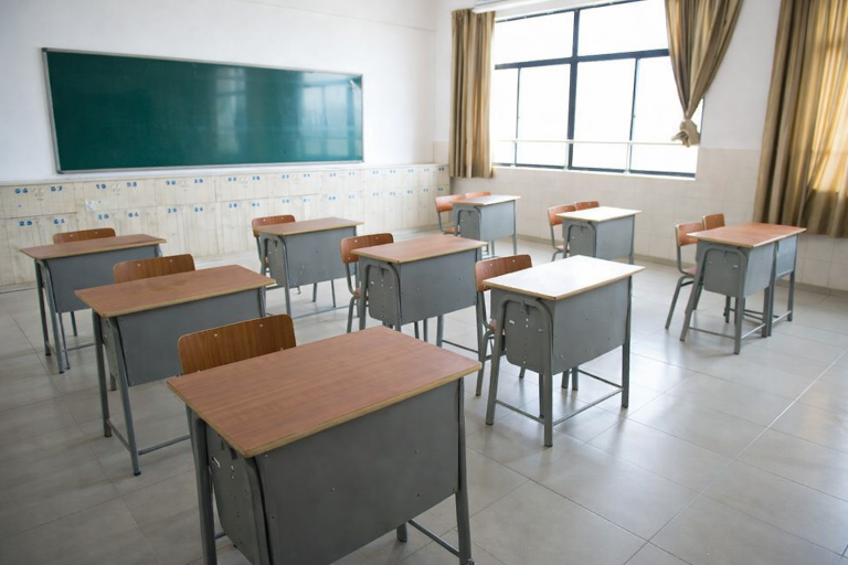 Suspenden clases en varias entidades del país como medida de seguridad