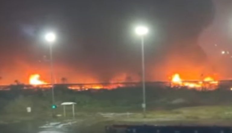 Se registra incendio en la Refinería Olmeca, en Dos Bocas