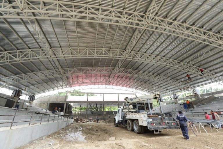 Avanza la construcción de la nueva Nave de Exposiciones de la zona ganadera del Parque Tabasco ‘Dora María’